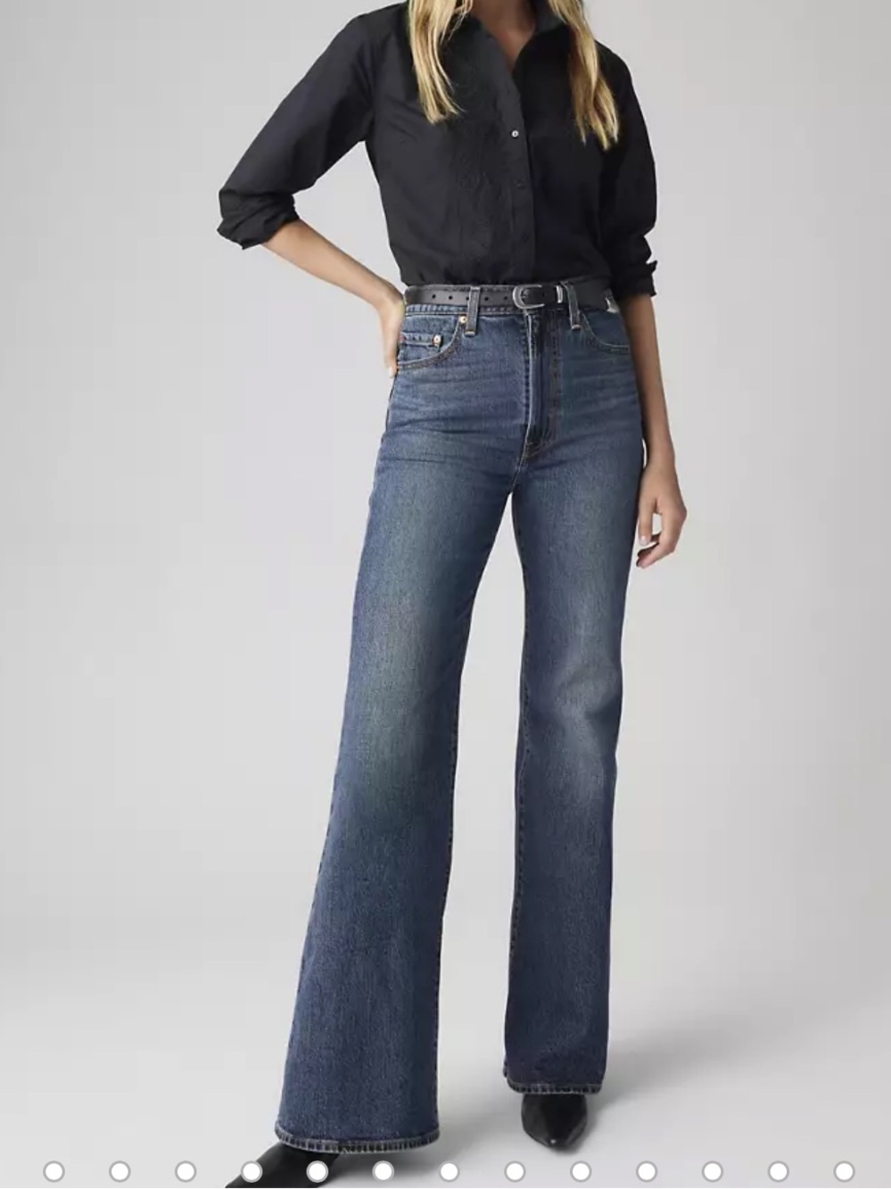 Levi’s Ribcage Bell Jeans
